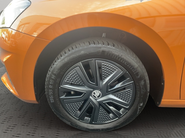 SKODA Fabia 1.0 TSI OPF Style LED LICHT+NAVI+PDC+SITZH,