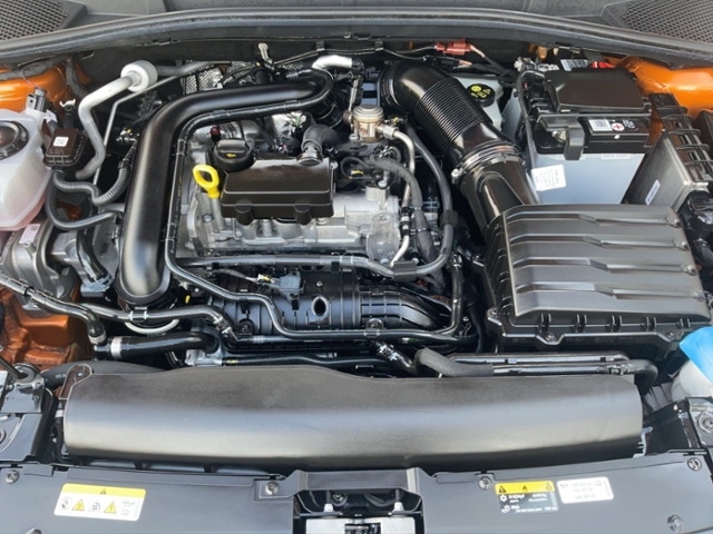 SKODA Fabia 1.0 TSI OPF Style LED LICHT+NAVI+PDC+SITZH,