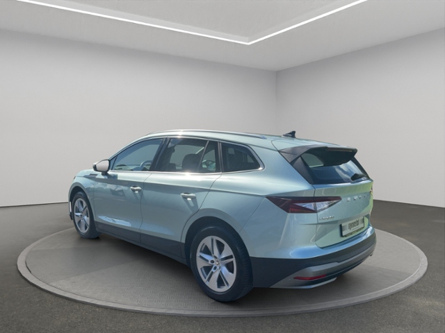 SKODA  Enyaq 80 Loft AHK+NAVI+LED LICHT+WÄRMEPUMPE+KLIM,