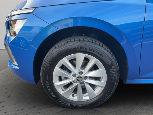 SKODA Kamiq 1.0 TS OPF DSGI Selection KAMERA+KLIMAAUT+,