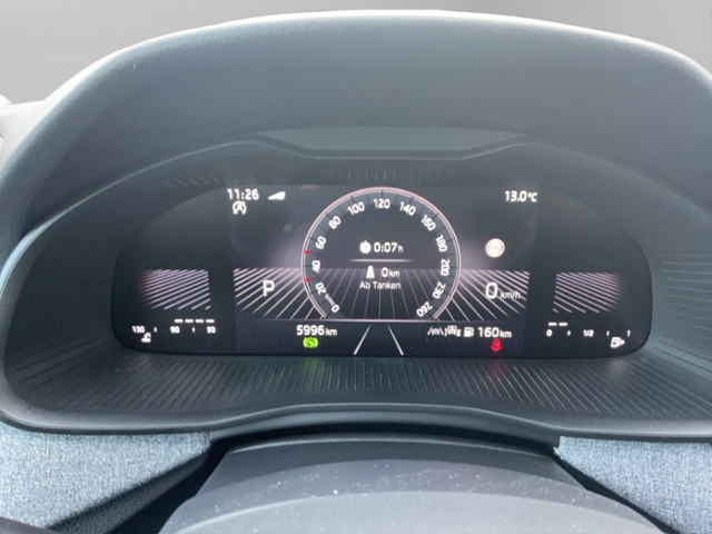 SKODA Kamiq 1.0 TS OPF DSGI Selection KAMERA+KLIMAAUT+,