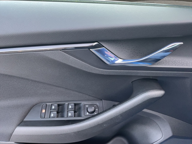 SKODA Kamiq 1.0 TS OPF DSGI Selection KAMERA+KLIMAAUT+,