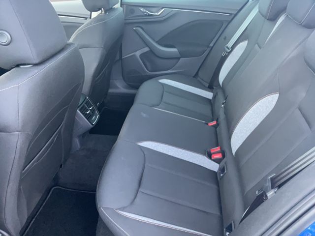 SKODA Kamiq 1.0 TS OPF DSGI Selection KAMERA+KLIMAAUT+,