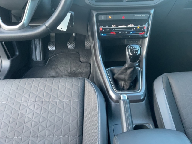 VW T-Cross 1.0 TSI OPF Style LED LICHT+APP CONN+KLI,