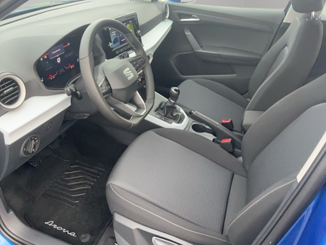 SEAT  Arona 1.0 TSI Style LED LICHT+FULL LINK+KLIMAAUT,