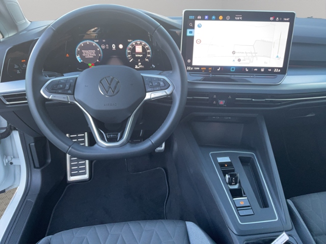 VW Golf VIII Variant 1.5 eTSI Goal AHK+KAMERA+ACC+N,