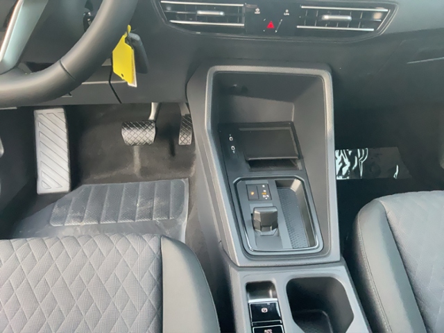 VW Caddy Life 'Edition' 5-Sitzer Motor: 2,0 l TDI E,