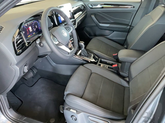 VW T-Roc 2.0 l TDI DSG Style AHK+KAMERA+ACC+BLACK S,