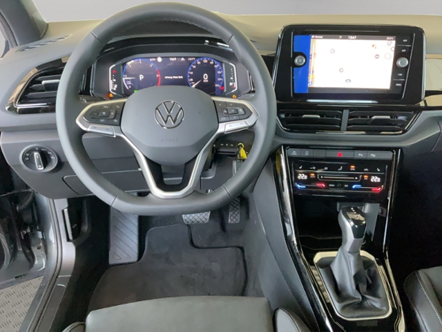 VW T-Roc 2.0 l TDI DSG Style AHK+KAMERA+ACC+BLACK S,