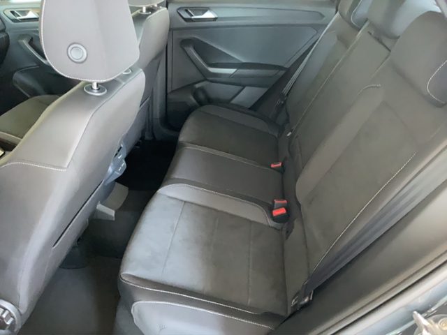 VW T-Roc 2.0 l TDI DSG Style AHK+KAMERA+ACC+BLACK S,